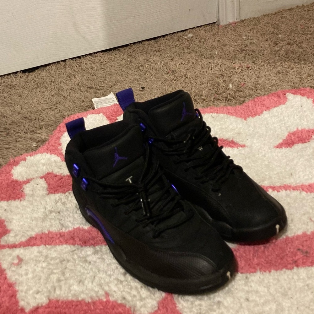Men's Black and Purple Sneakers